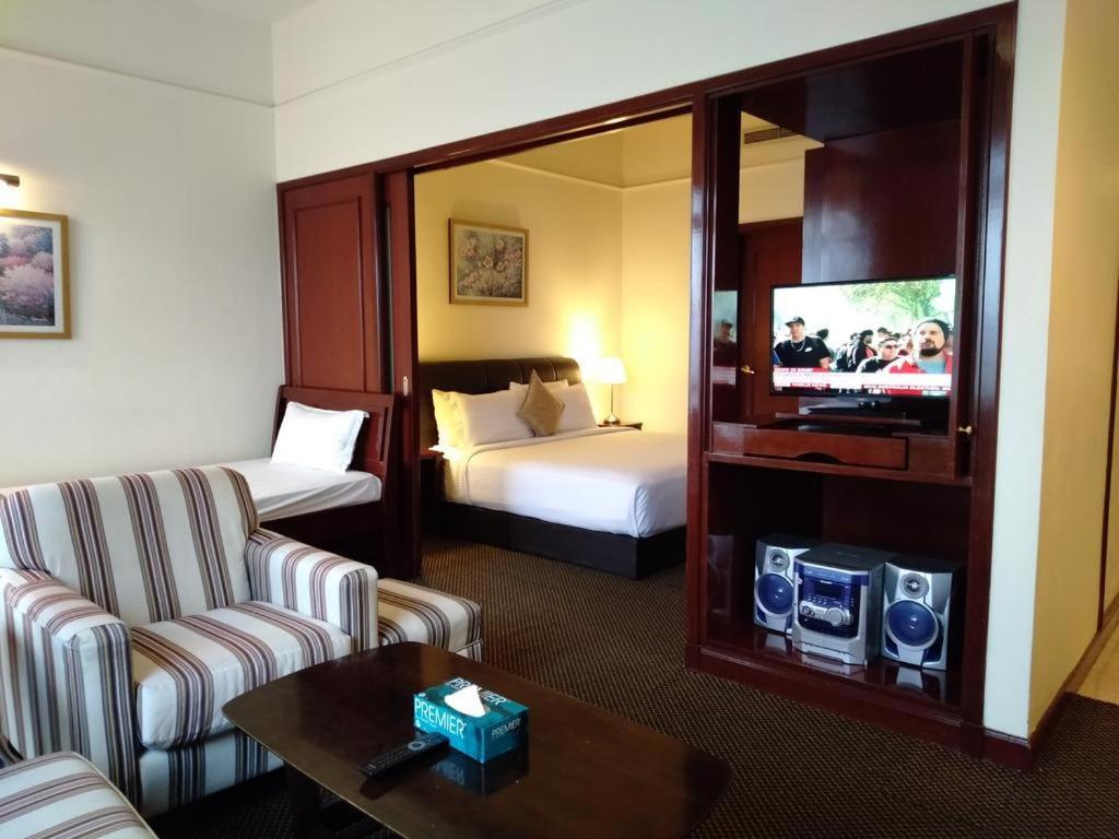 Sky Kl Suite At Time Square 吉隆坡 外观 照片